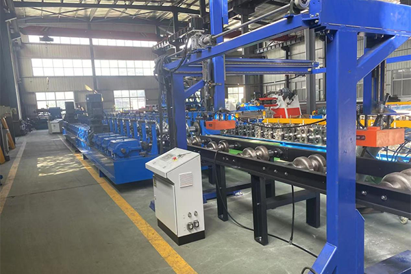 Upgrade The Guardrail Molding Die To Improve Production And Automation Level